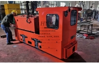 湘潭5噸礦用電機車用的什么牽引電機？